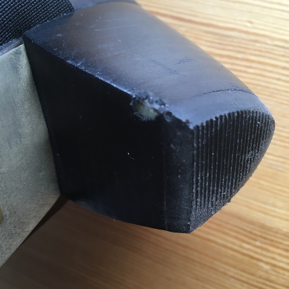 EVERYBODY Leather By B.Z Moda Women's Smooth Black Pull-On Shoes Size 37 Euro - Picture 11 of 12